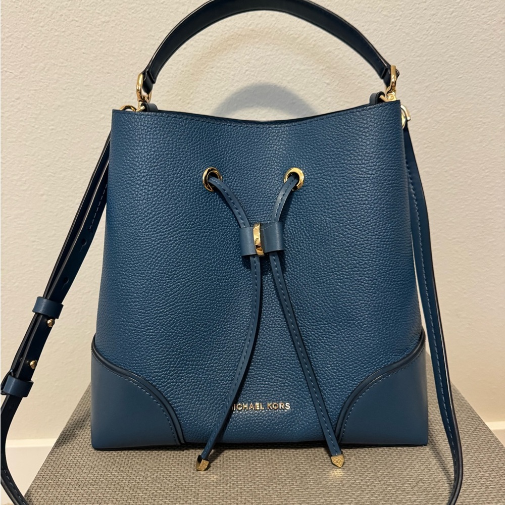Michael Kors Teal Leather Shoulder Bag
